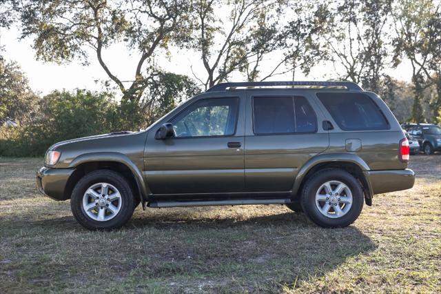 used 2004 Nissan Pathfinder car, priced at $2,900