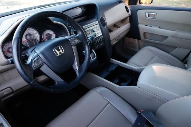 used 2009 Honda Pilot car, priced at $5,900