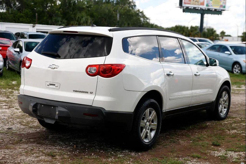 used 2011 Chevrolet Traverse car, priced at $2,700