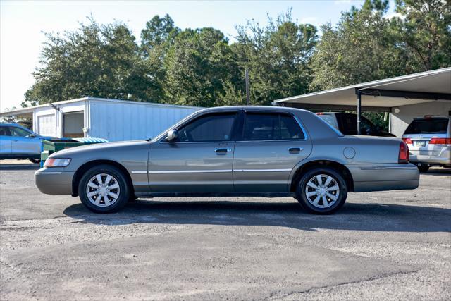 used 2000 Mercury Grand Marquis car, priced at $2,900