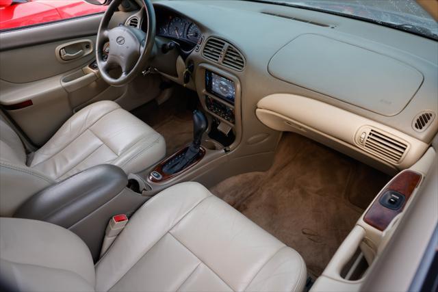 used 2000 Oldsmobile Intrigue car, priced at $3,500