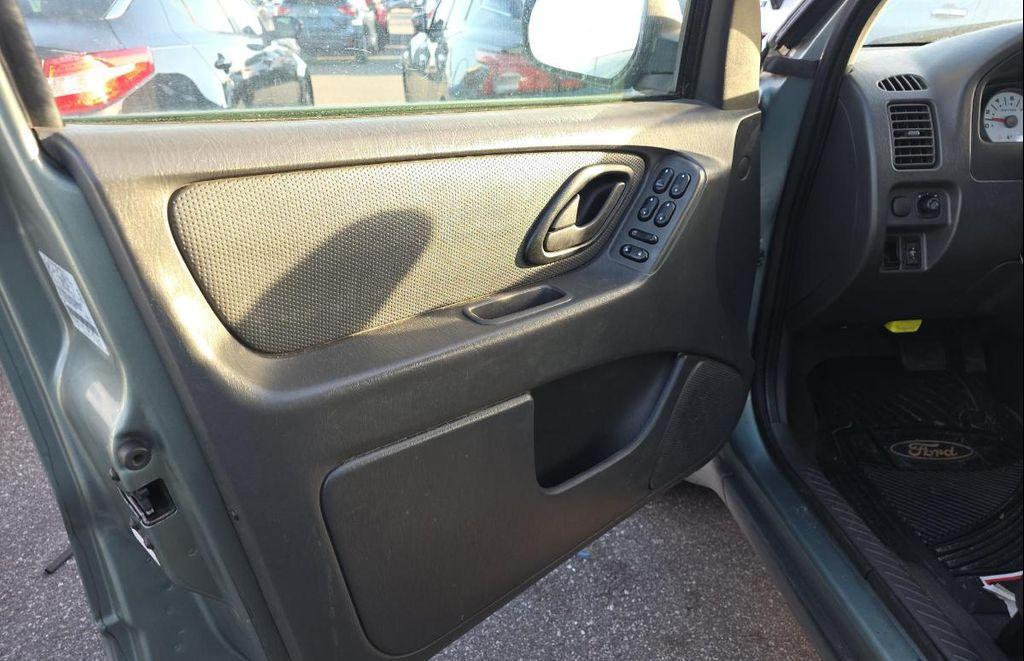 used 2007 Ford Escape car, priced at $2,500