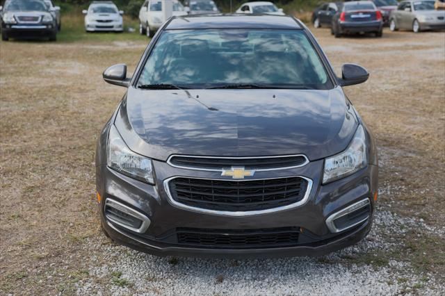 used 2015 Chevrolet Cruze car, priced at $5,900