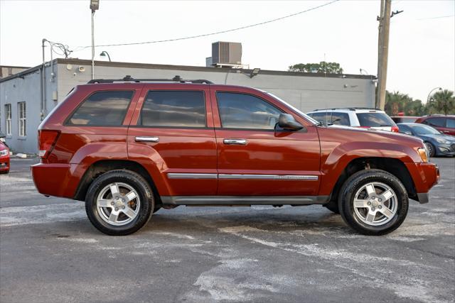 used 2007 Jeep Grand Cherokee car, priced at $3,900