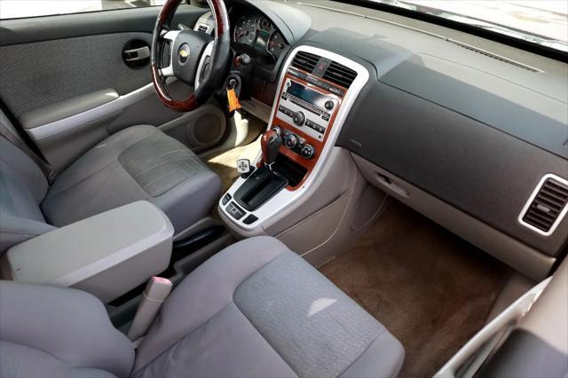 used 2007 Chevrolet Equinox car, priced at $2,900