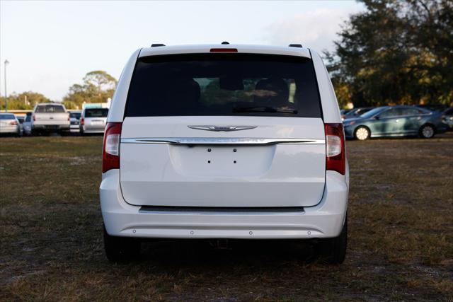 used 2014 Chrysler Town & Country car, priced at $6,500