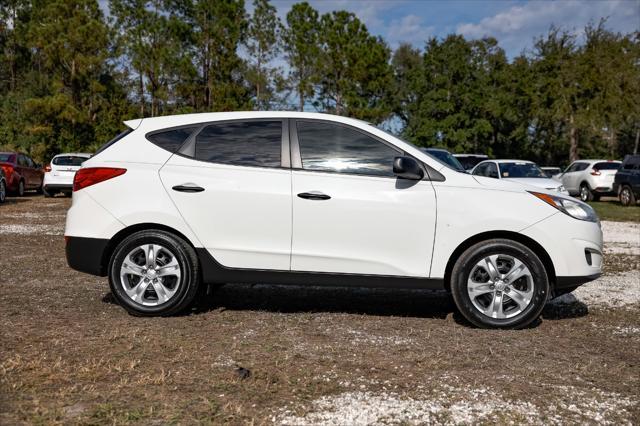 used 2013 Hyundai Tucson car, priced at $5,900