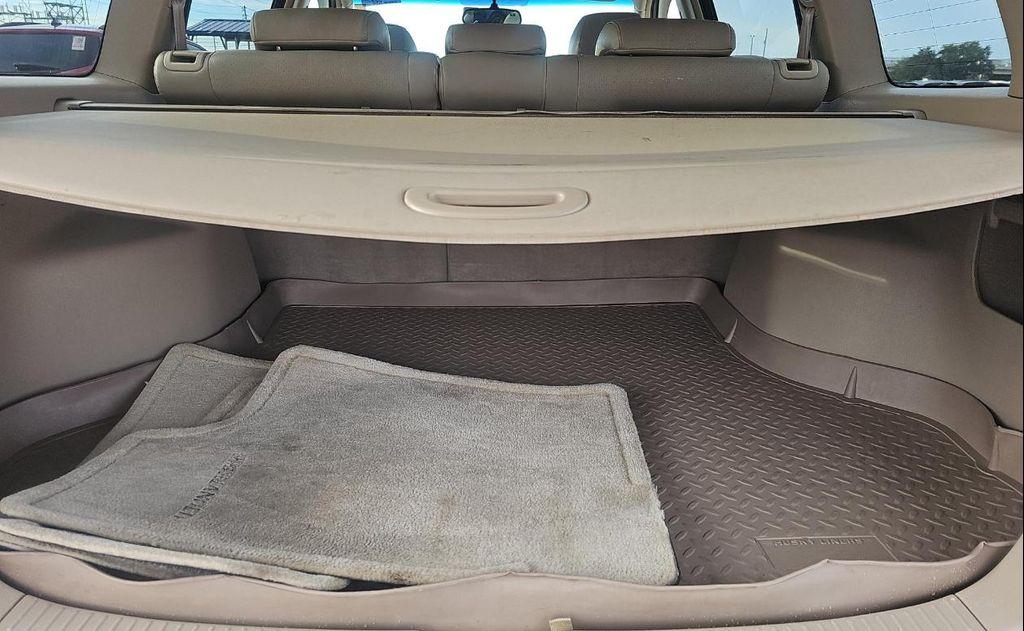 used 2002 Toyota Highlander car, priced at $5,500