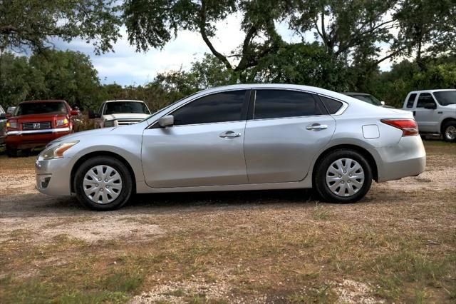 used 2014 Nissan Altima car, priced at $3,900