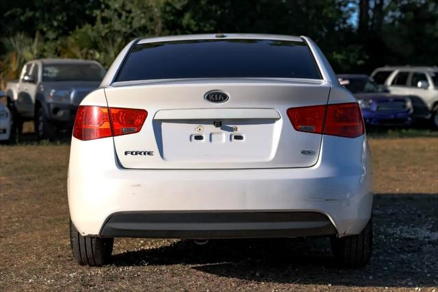 used 2013 Kia Forte car, priced at $3,900