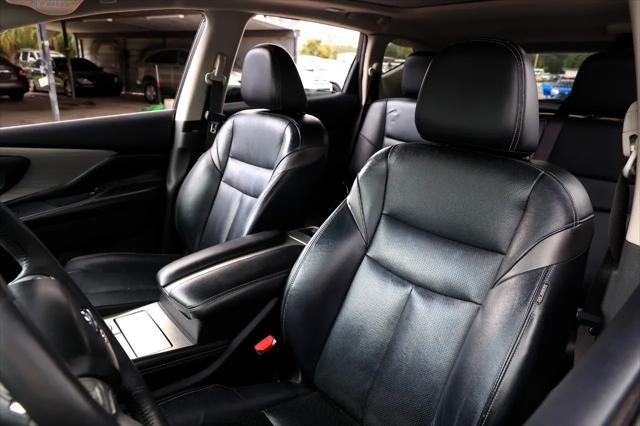 used 2015 Nissan Murano car, priced at $6,900