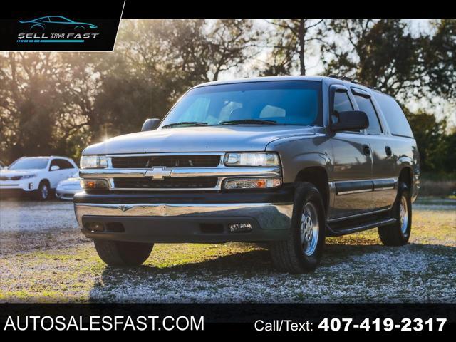 used 2002 Chevrolet Suburban car, priced at $3,900