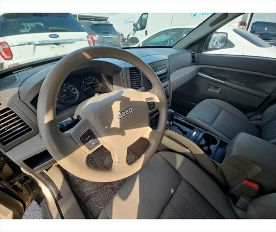 used 2005 Jeep Grand Cherokee car, priced at $3,900