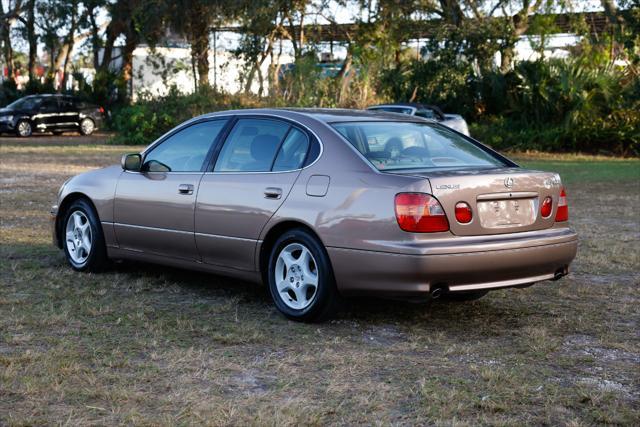 used 2000 Lexus GS 300 car, priced at $2,900