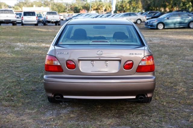 used 2000 Lexus GS 300 car, priced at $2,900