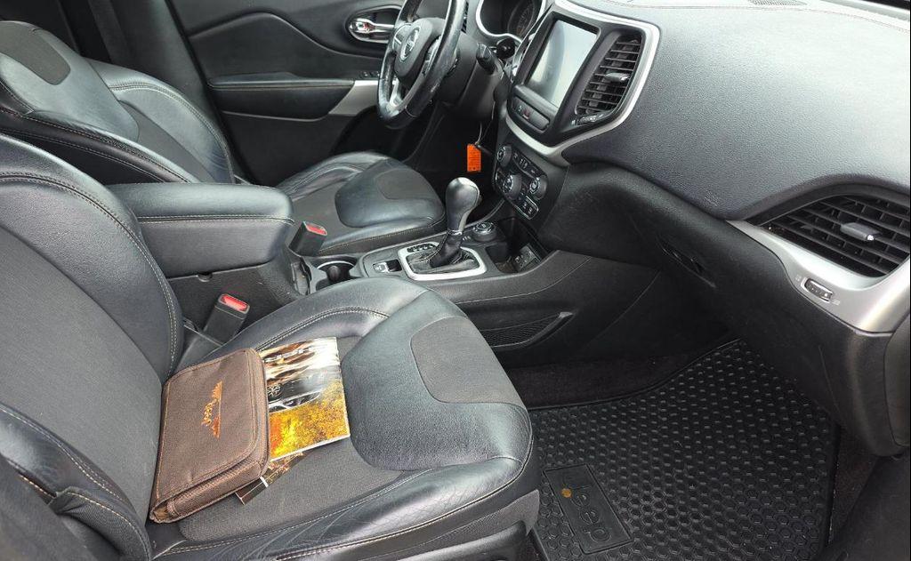used 2018 Jeep Cherokee car, priced at $5,900