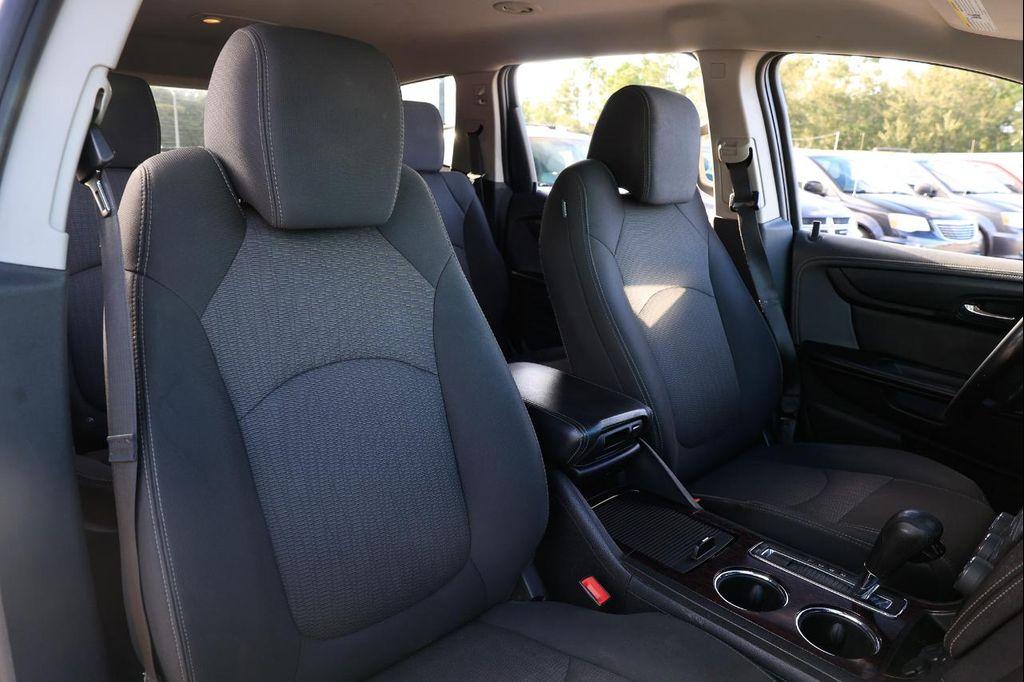 used 2017 Chevrolet Traverse car, priced at $6,900