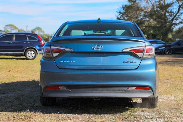 used 2016 Hyundai Sonata Hybrid car, priced at $5,900