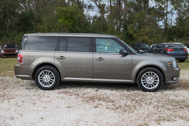 used 2013 Ford Flex car, priced at $4,900