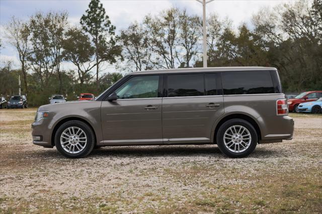 used 2013 Ford Flex car, priced at $4,900