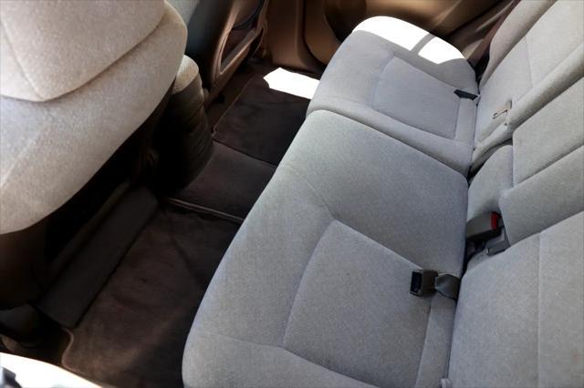 used 2005 Hyundai Santa Fe car, priced at $3,900