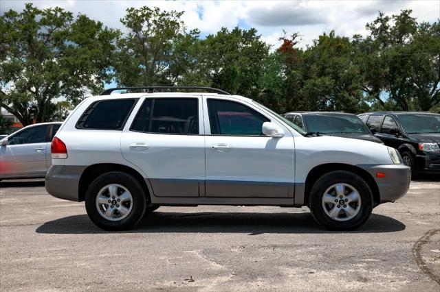 used 2005 Hyundai Santa Fe car, priced at $3,900