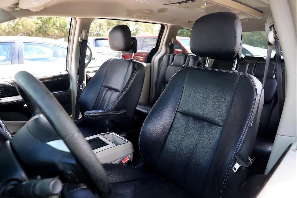 used 2016 Chrysler Town & Country car, priced at $3,900