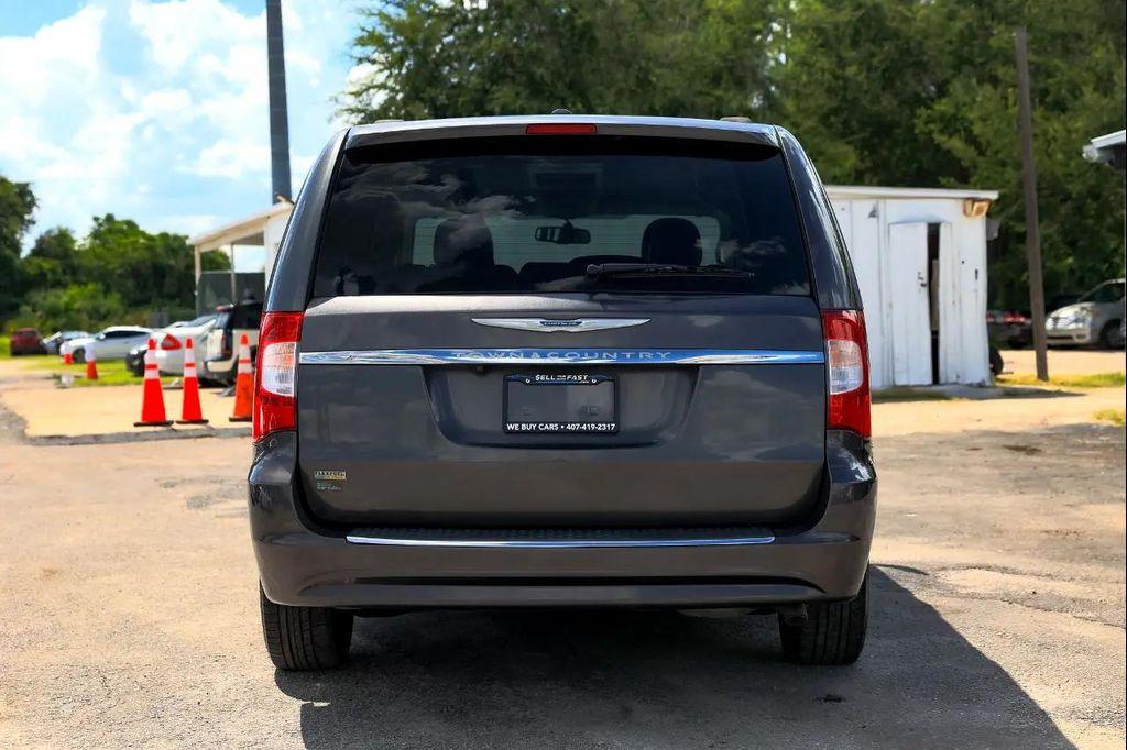 used 2016 Chrysler Town & Country car, priced at $3,900
