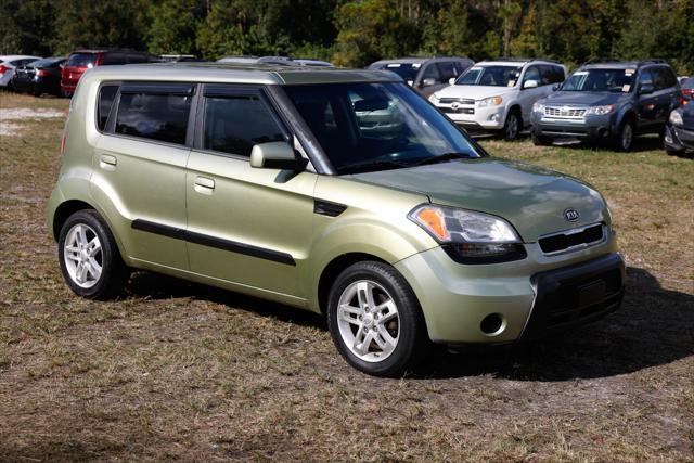 used 2010 Kia Soul car, priced at $3,900