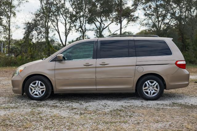 used 2007 Honda Odyssey car, priced at $3,900