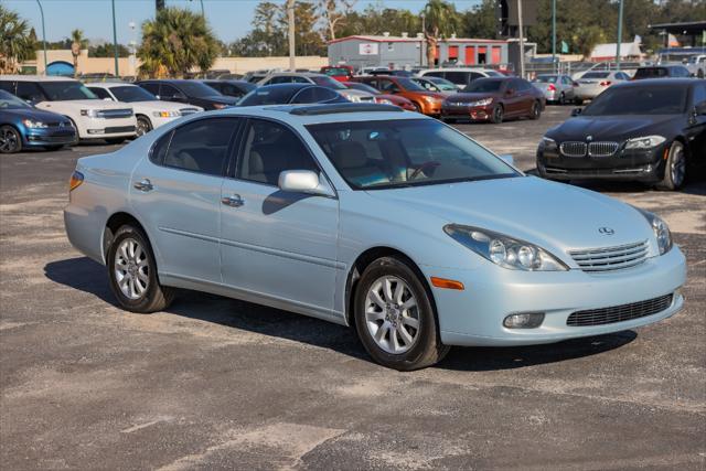 used 2004 Lexus ES 330 car, priced at $8,900