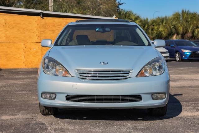 used 2004 Lexus ES 330 car, priced at $8,900