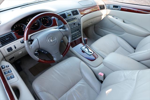 used 2004 Lexus ES 330 car, priced at $8,900