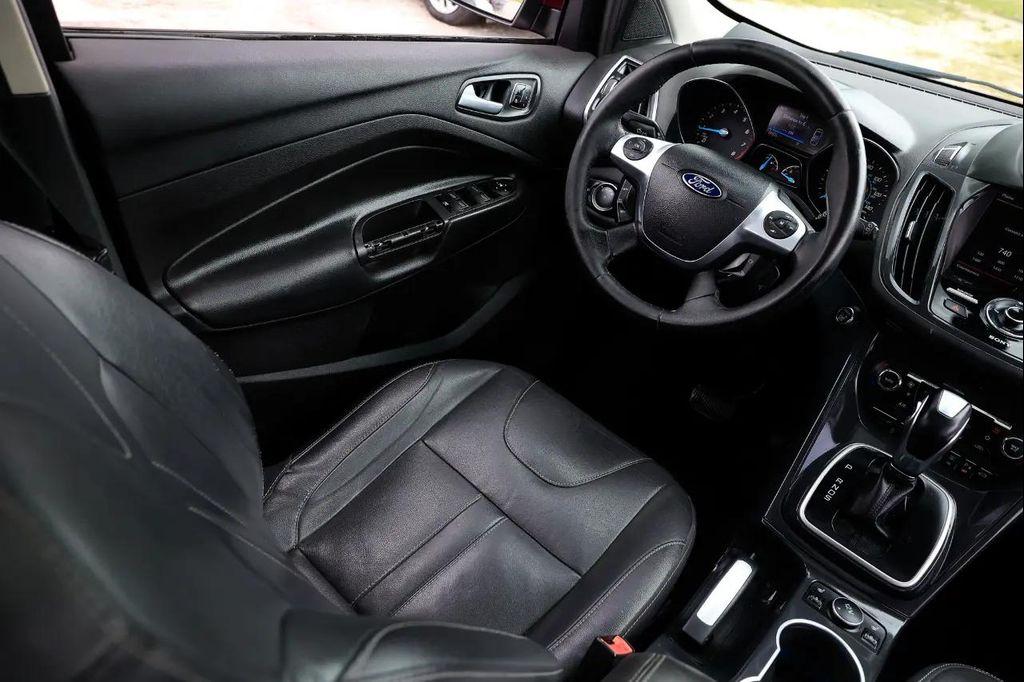 used 2013 Ford Escape car, priced at $3,200