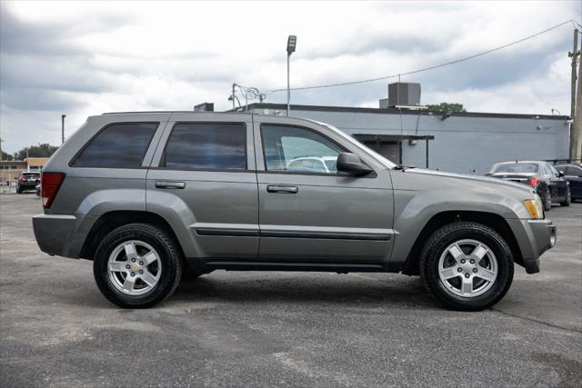 used 2007 Jeep Grand Cherokee car, priced at $4,500