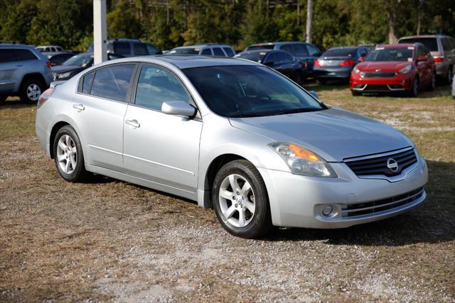 used 2008 Nissan Altima car, priced at $3,500