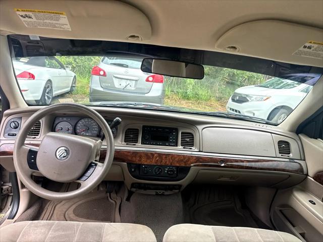 used 2005 Mercury Grand Marquis car, priced at $3,500