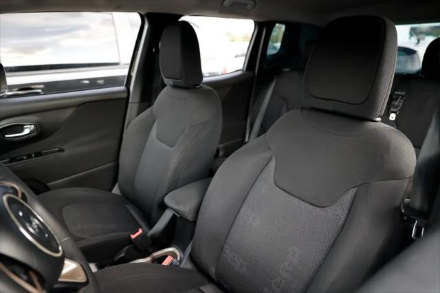 used 2015 Jeep Renegade car, priced at $6,500