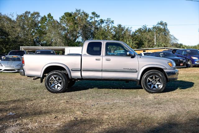 used 2000 Toyota Tundra car, priced at $19,900