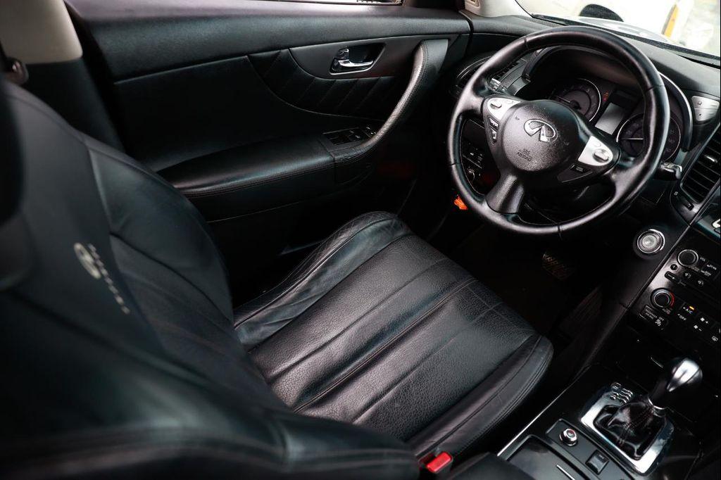 used 2014 INFINITI QX70 car, priced at $5,500