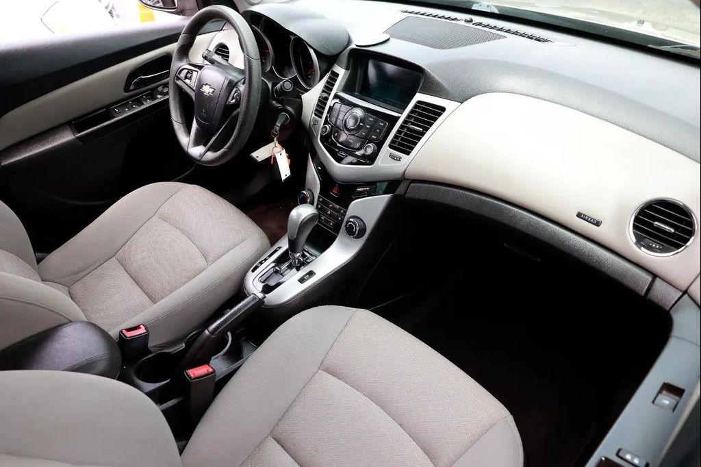 used 2016 Chevrolet Cruze Limited car, priced at $5,900