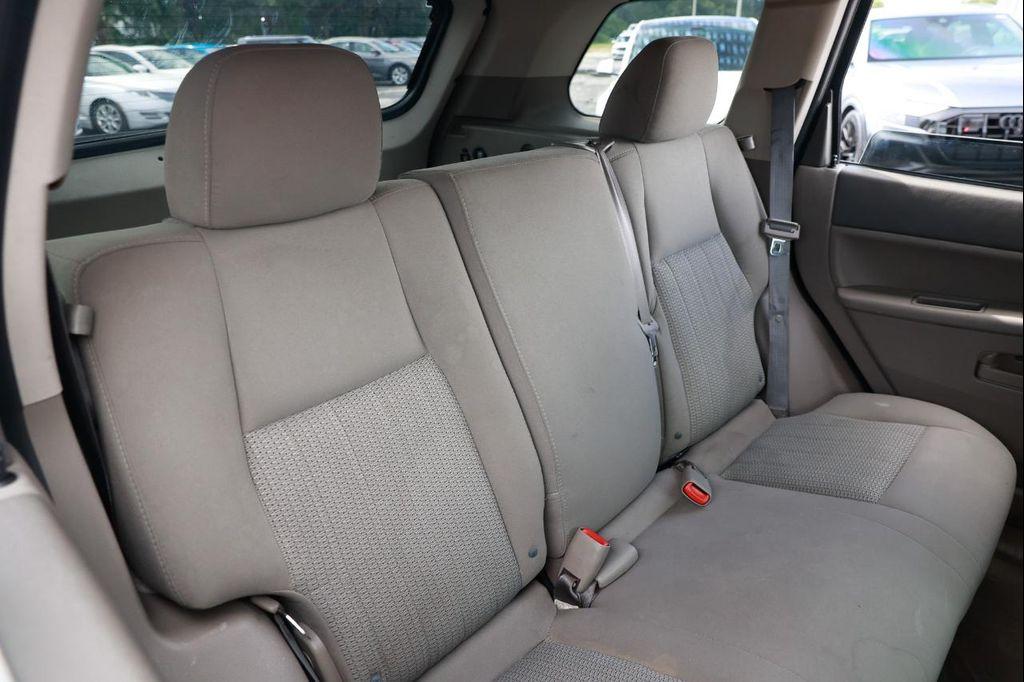 used 2007 Jeep Grand Cherokee car, priced at $4,500