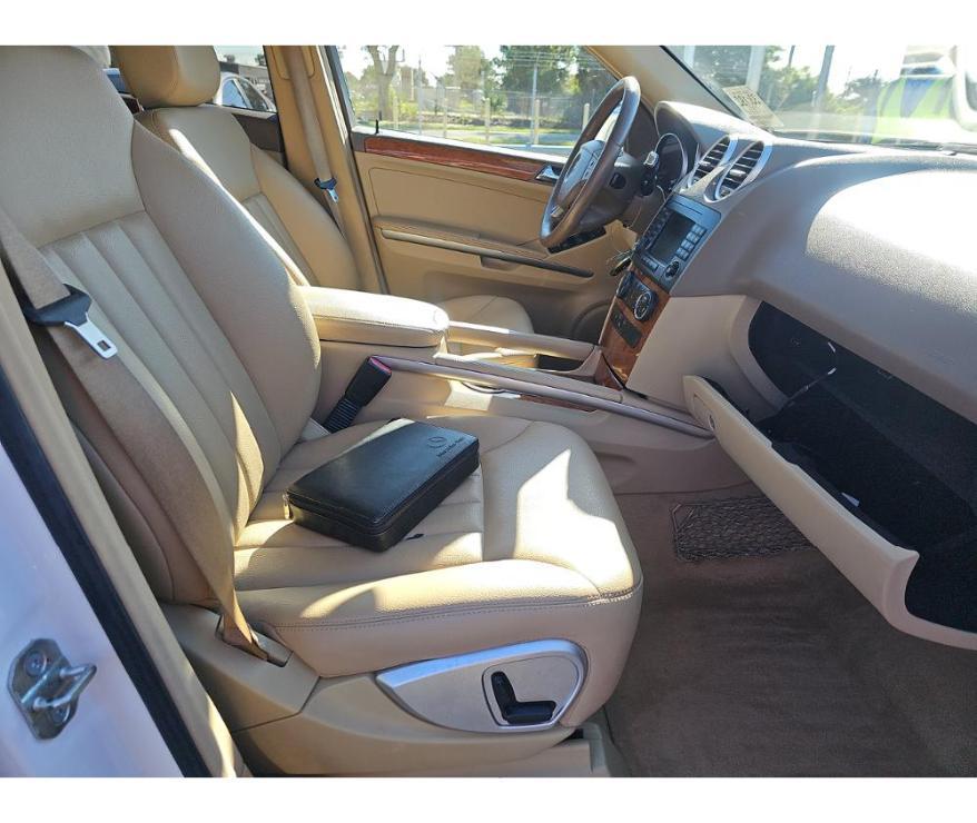 used 2007 Mercedes-Benz M-Class car, priced at $5,500