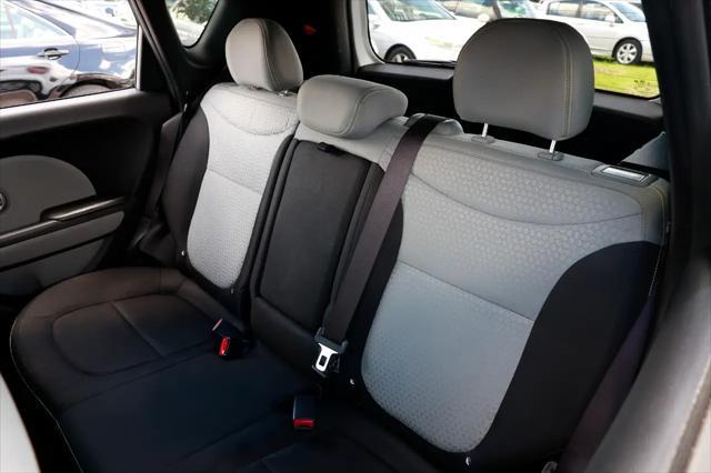 used 2016 Kia Soul car, priced at $4,900