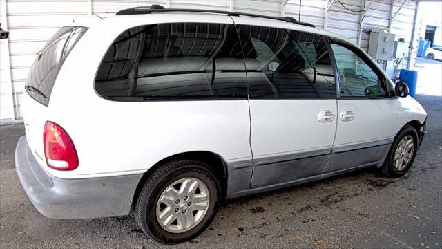 used 1996 Dodge Grand Caravan car, priced at $2,900