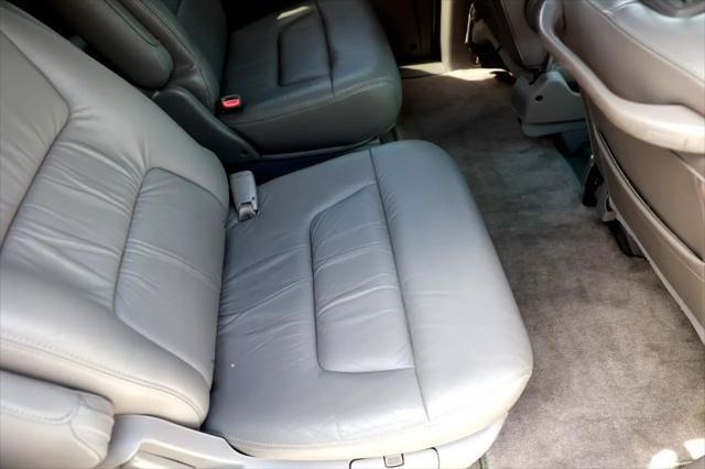 used 2002 Honda Odyssey car, priced at $2,500