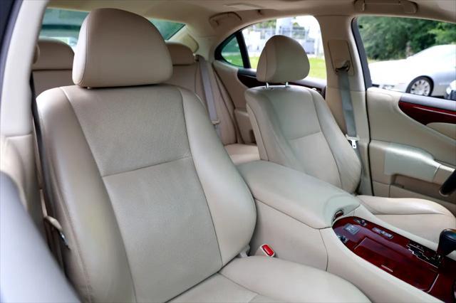 used 2007 Lexus LS 460 car, priced at $7,900