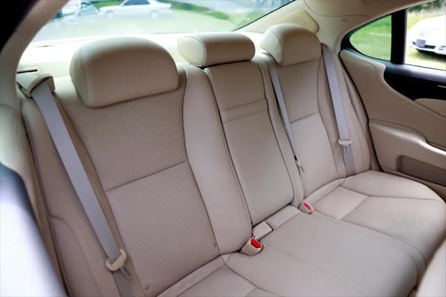 used 2007 Lexus LS 460 car, priced at $7,900