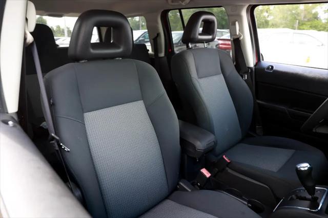 used 2009 Jeep Patriot car, priced at $3,900