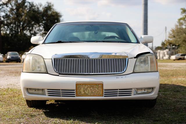 used 2005 Cadillac DeVille car, priced at $1,900